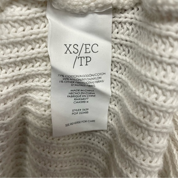 CAbi Ace Pullover Sweater Tennis White 5639 XS Oversized V-neck casual - Picture 10 of 10